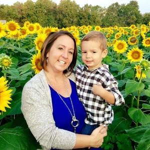 Meet your Posher, Ashley